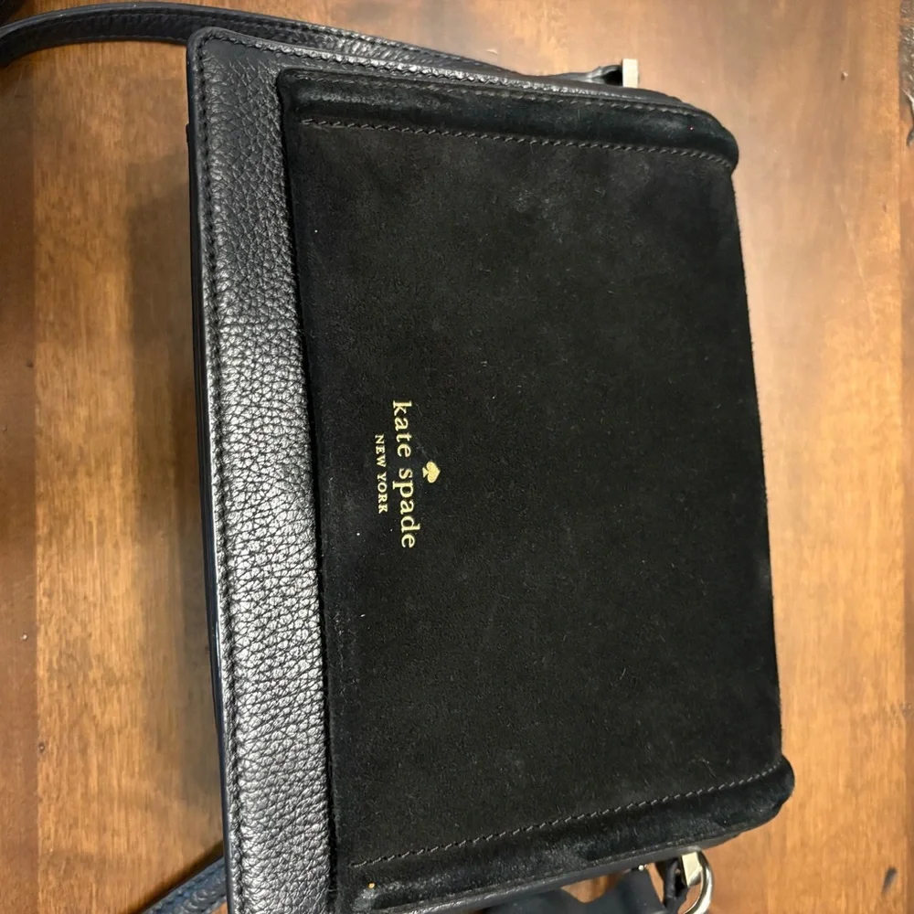 Kate Spade Elegant Black Crossbody Bag - Picture 8 of 16